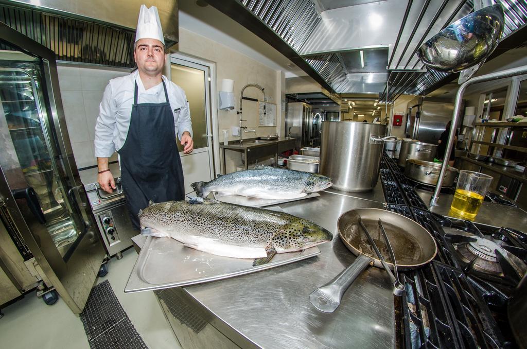 Resort Premier Cuisine - Full Board