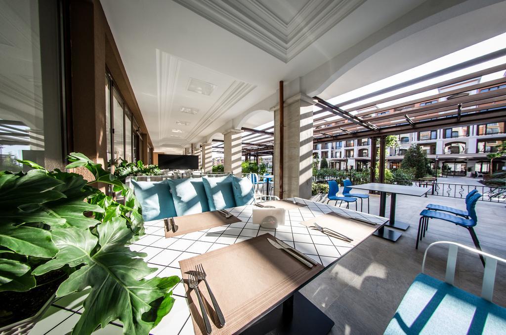 Resort Premier Cuisine - Full Board